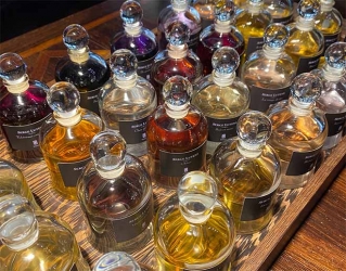  Ateliers Serge Lutens 