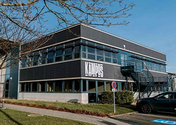 bâtiment du campus vu d'extérieur